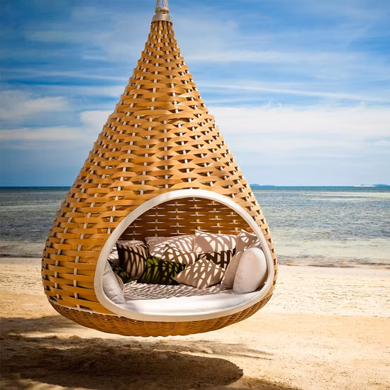 Outdoor Rattan Swing Chair Bird′s Nest Hanging Basket Rocking Chair